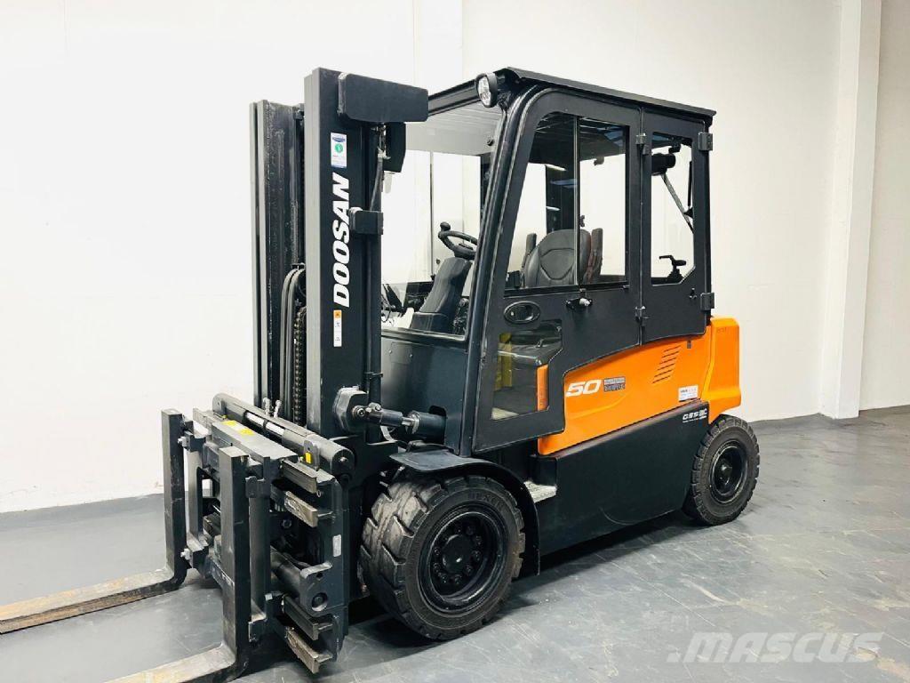Doosan B50X-7 Električni viljuškari