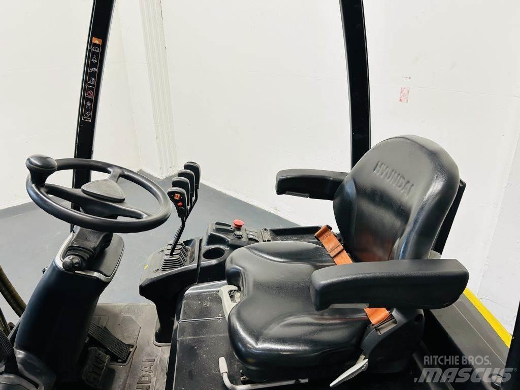 Hyundai 15BT-9 Električni viljuškari