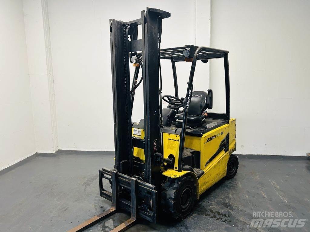 Hyundai 25BH-9 Električni viljuškari