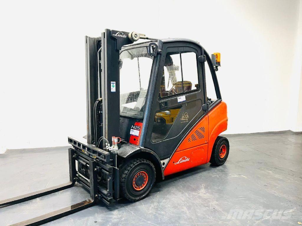 Linde H25D-01 Dizelski viljuškari