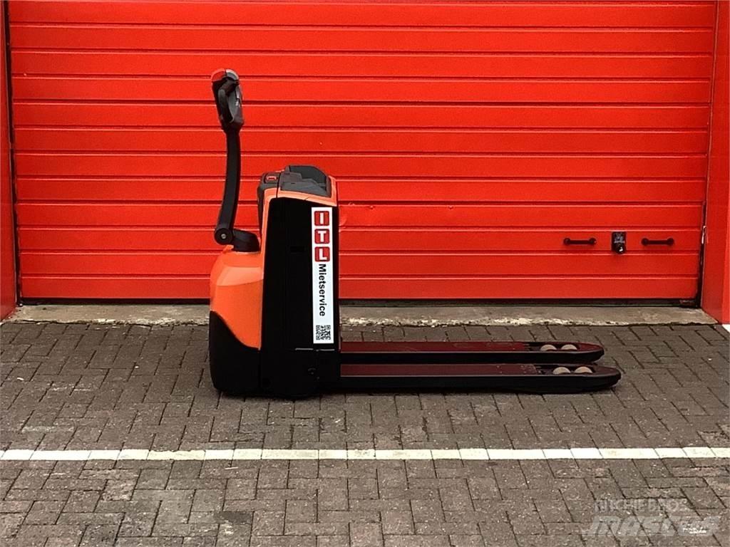 Toyota LWE180 Nisko podizni električni viljuškar