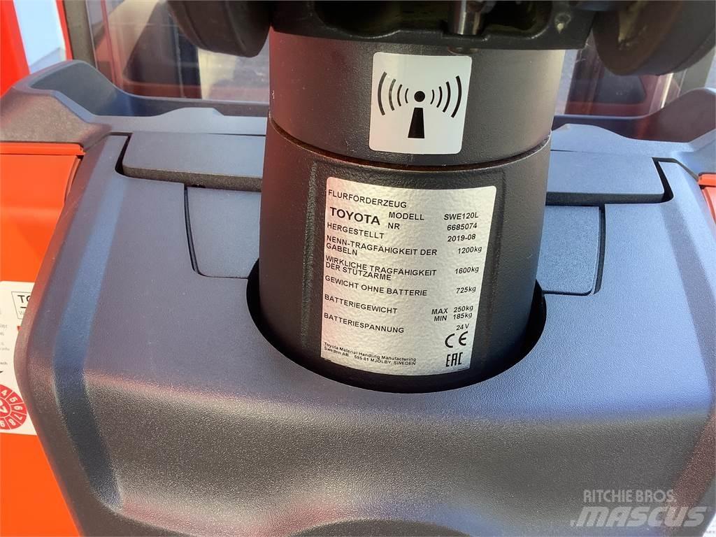 Toyota SWE120L Ručni električni viljuškar