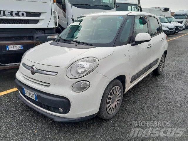 Fiat 500L Sanduk kombiji