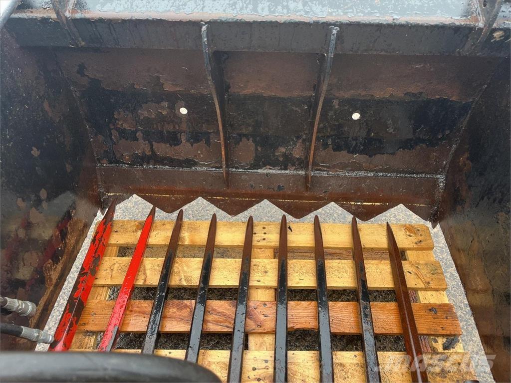 Ålö 125SG Mešaona stočne hrane