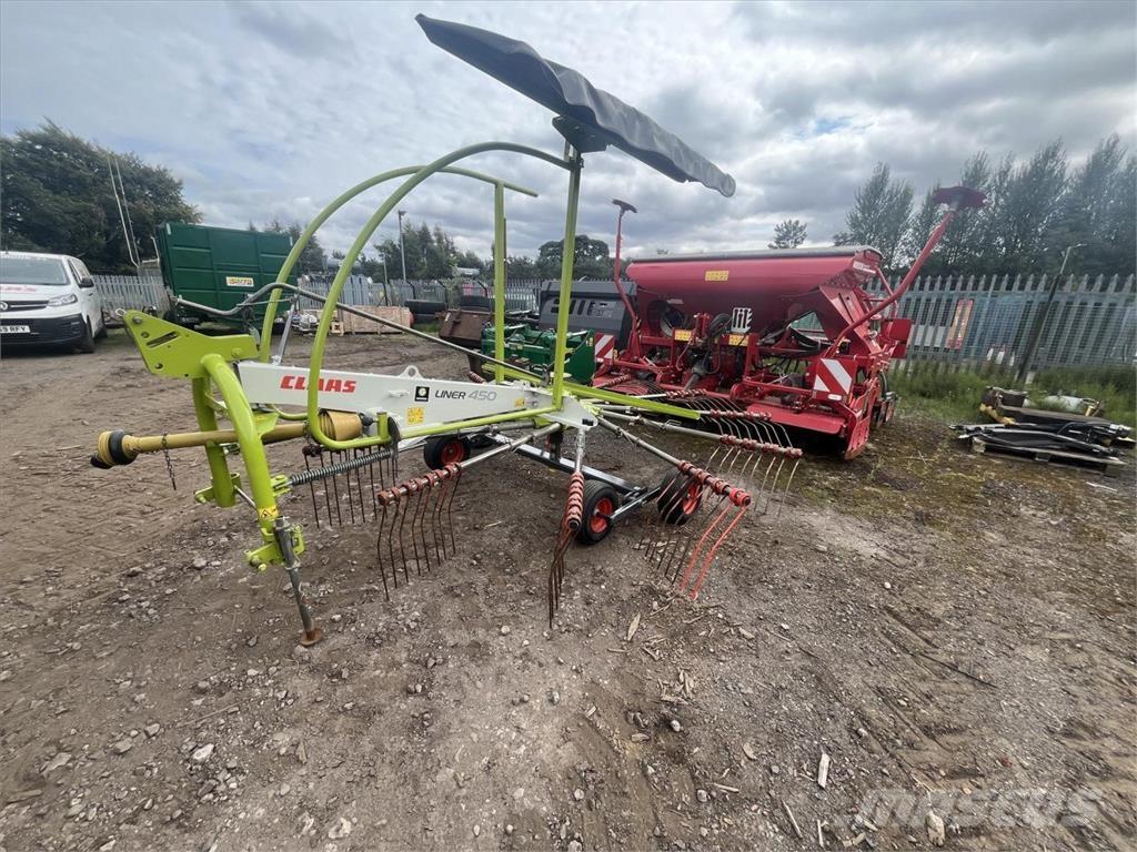 CLAAS LINER 450 Okretači i sakupljači sena