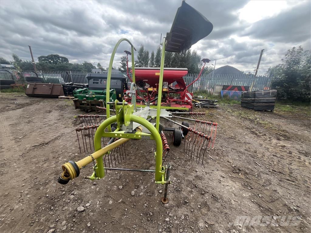 CLAAS LINER 450 Okretači i sakupljači sena