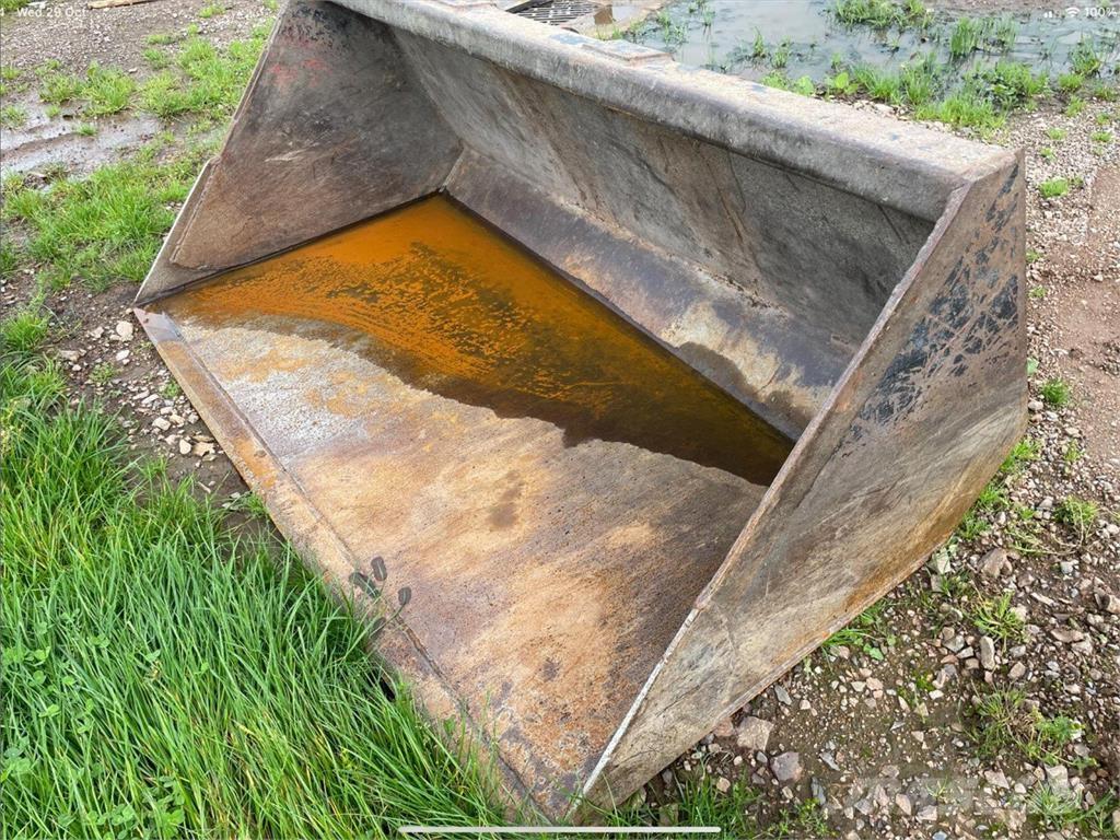  Misc. BUCKET Ostale poljoprivredne mašine