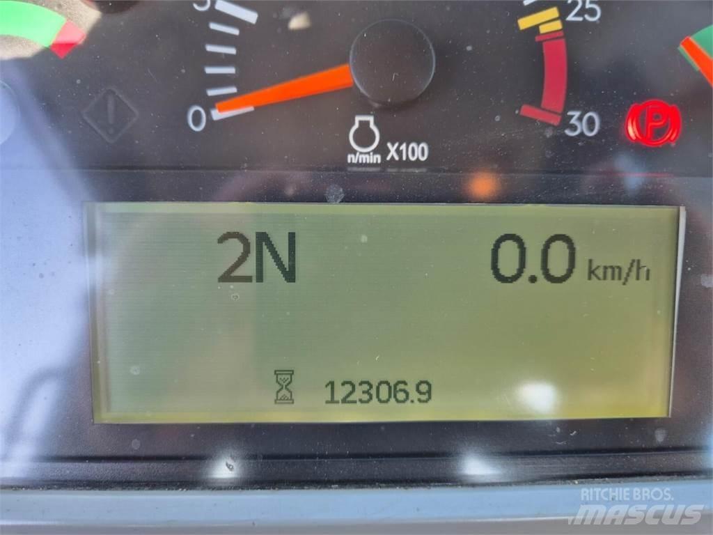CAT 966M Utovarivači na točkove