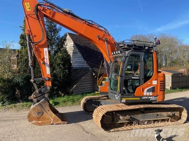 Doosan DX140LCR Bageri guseničari