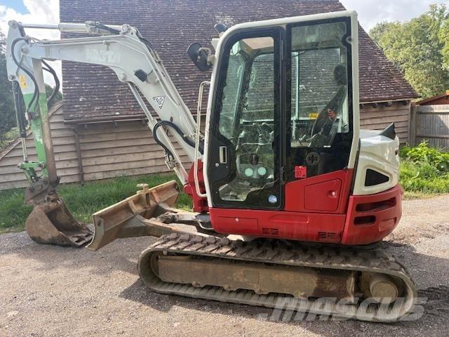 Takeuchi TB260 Midi bageri 7t – 12t