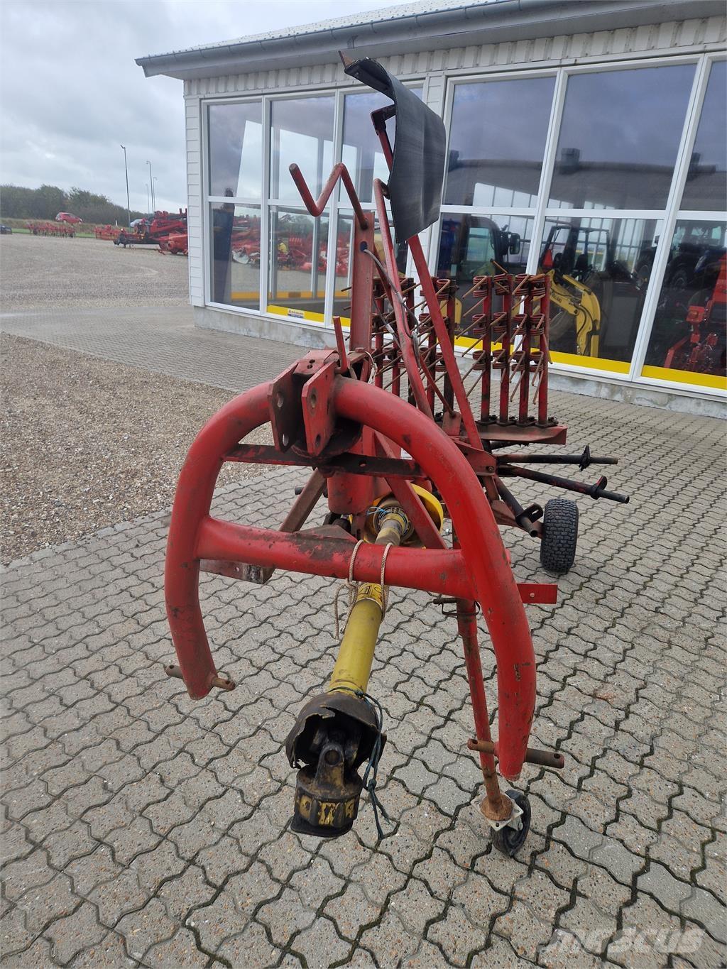  3 METER RIVE Okretači i sakupljači sena