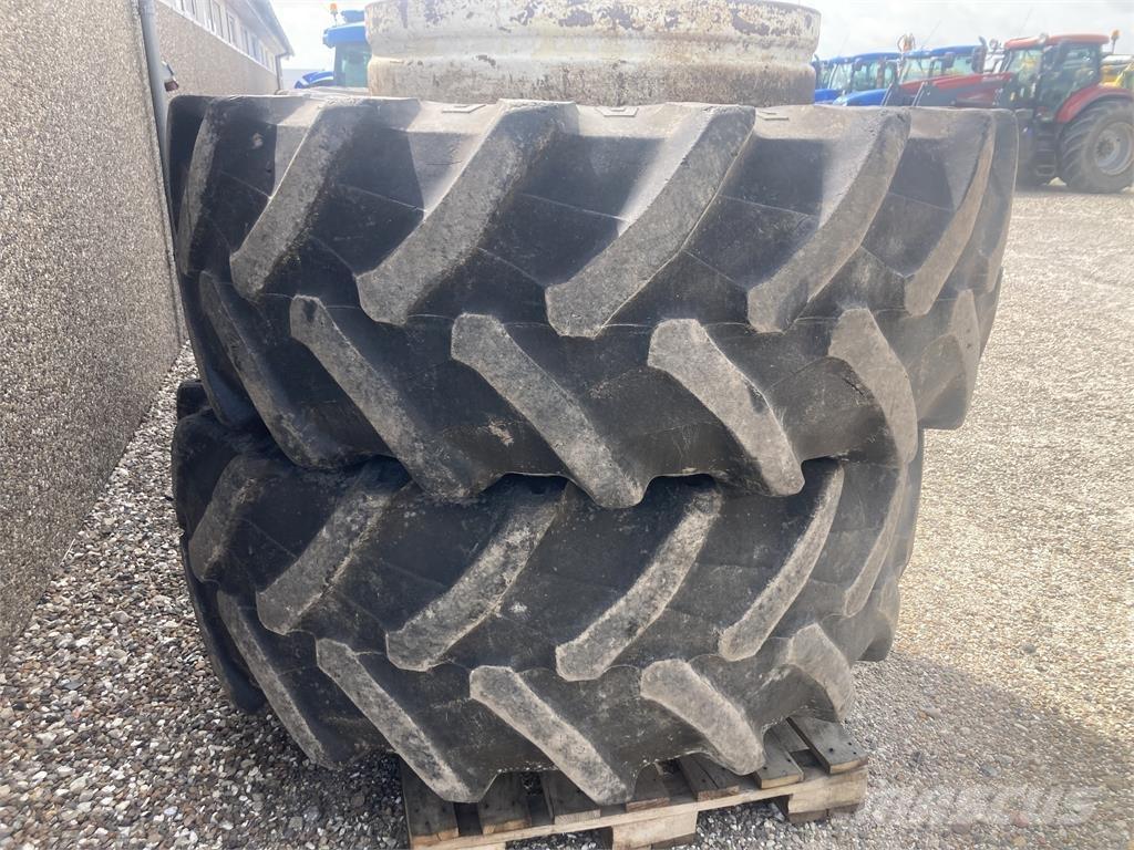  580/70-38 Gume, točkovi i felne