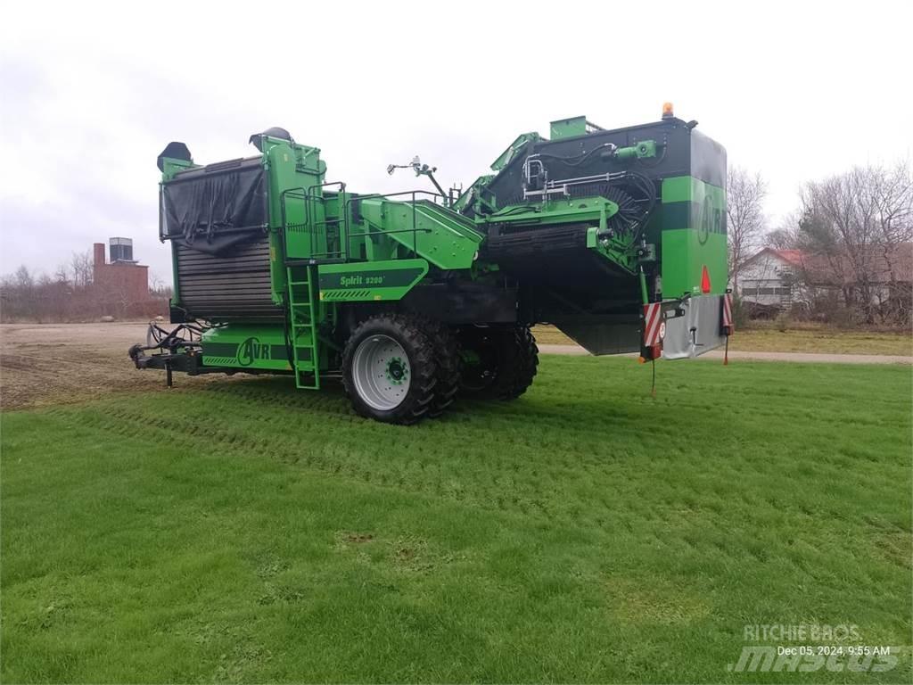 AVR SPIRIT 9200 Kombajni i kopači za krompir