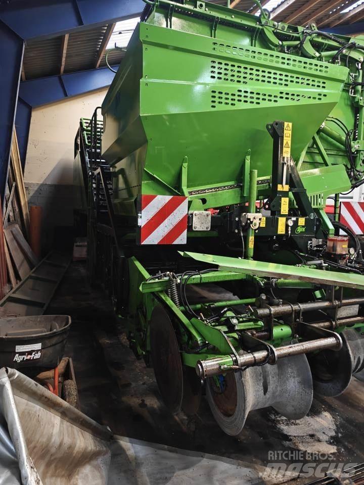 AVR SPIRIT 9200 Kombajni i kopači za krompir