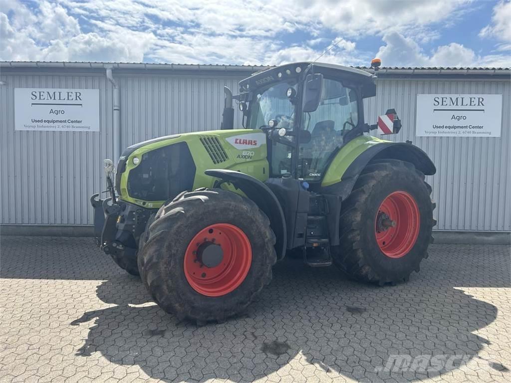 CLAAS AXION 870 Traktori