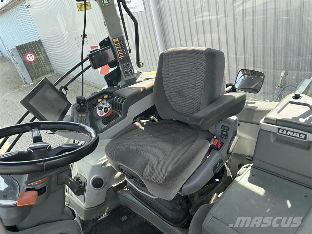 CLAAS AXION 870 Traktori