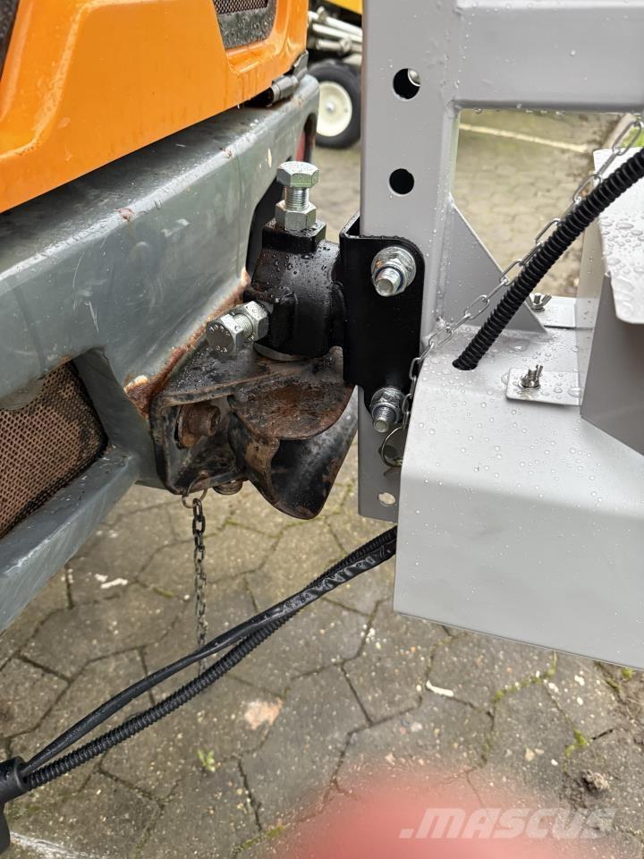 Dk-Tec DR100 Posipači soli i peska