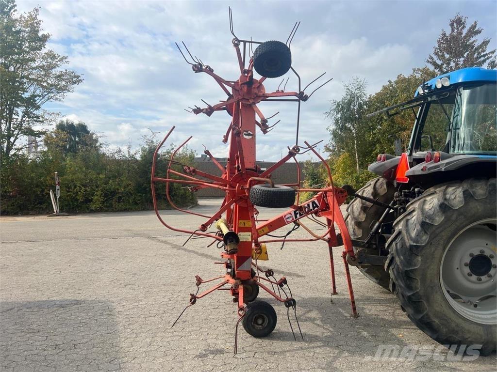 Fella TH660DY Okretači i sakupljači sena