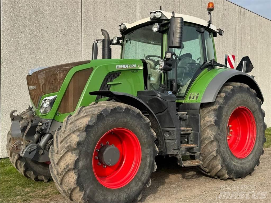 Fendt VARIO 828 Traktori