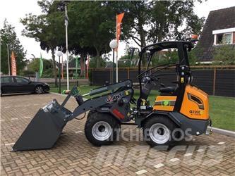 GiANT G2200E Mini utovarivači