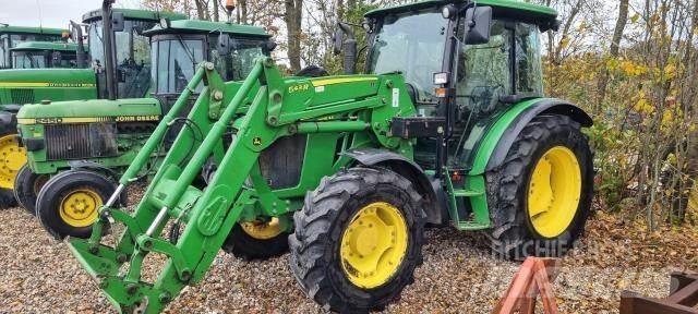 John Deere 5115M Traktori