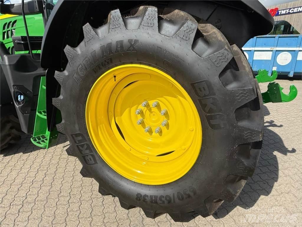 John Deere 6155M Traktori