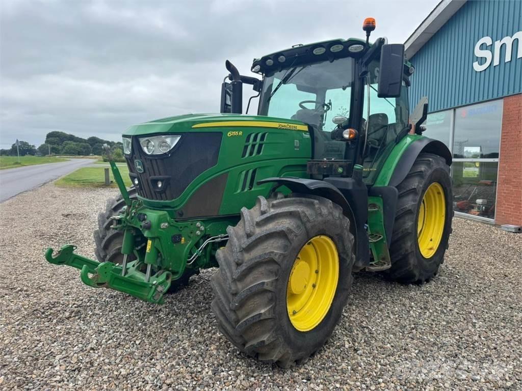 John Deere 6155R Traktori