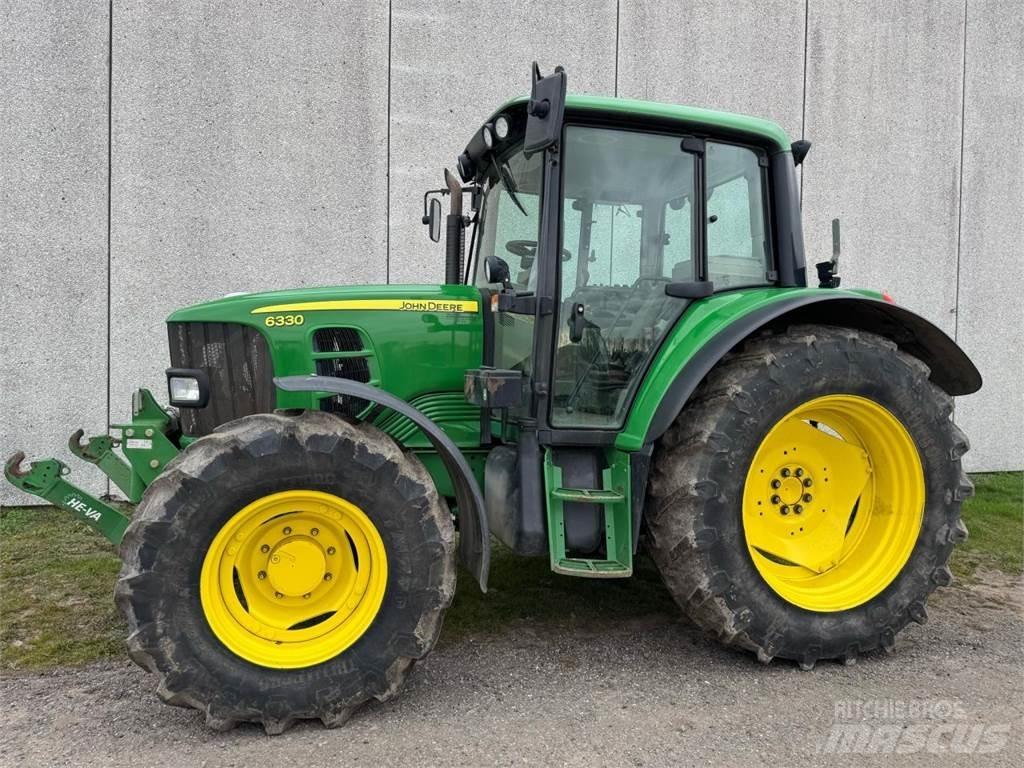 John Deere 6330 Traktori