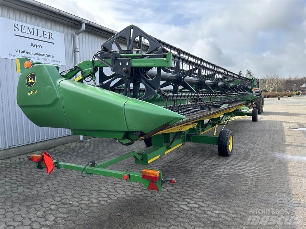 John Deere 640D Glave hederi za kombajne