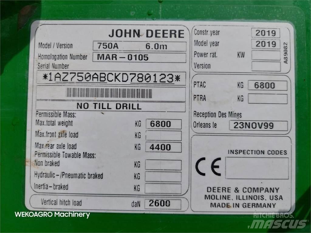 John Deere 750 A Sejačice