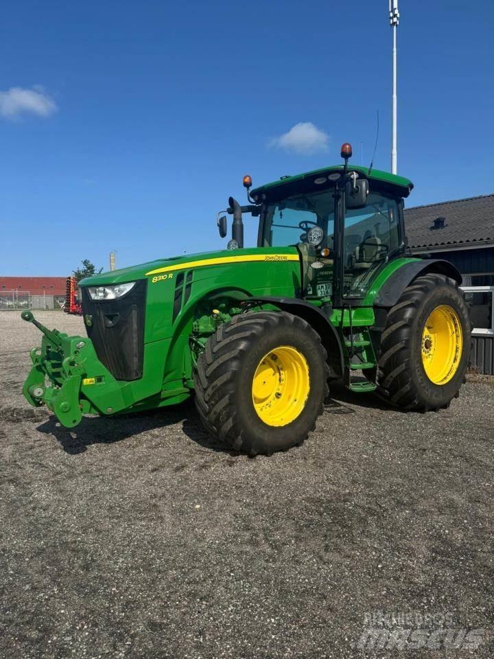 John Deere 8310R Traktori