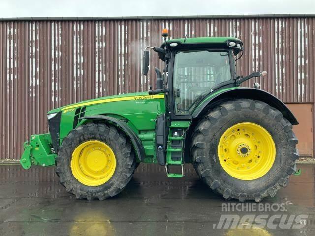 John Deere 8370R Traktori