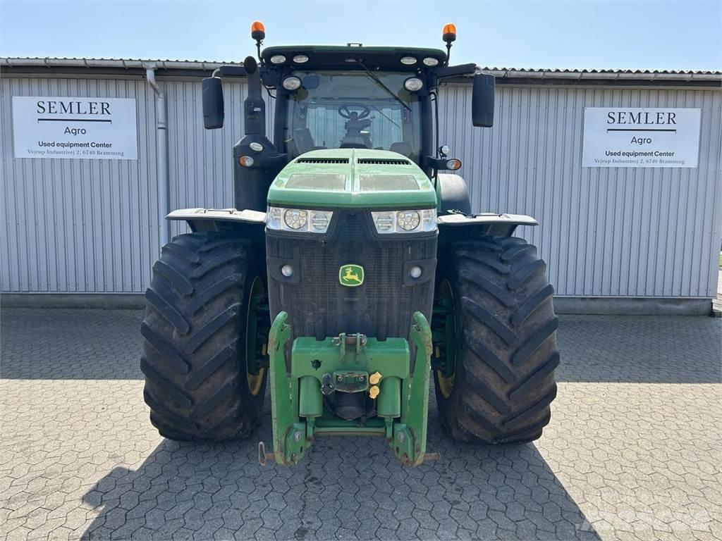John Deere 8370R Traktori
