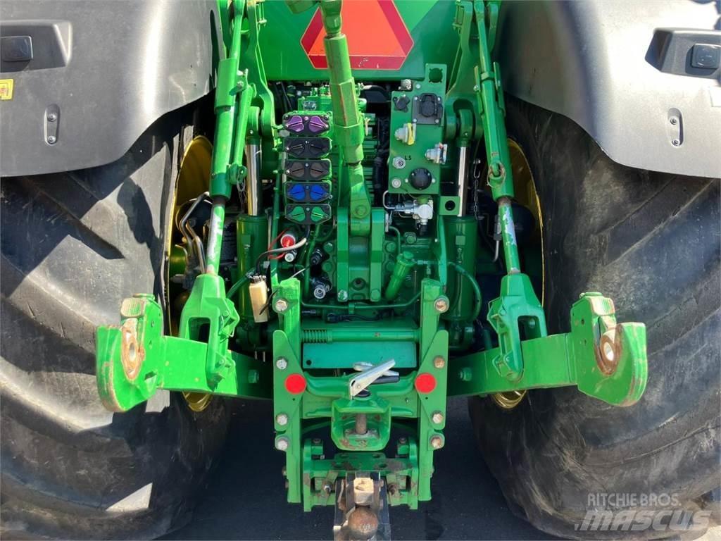 John Deere 8400R Traktori
