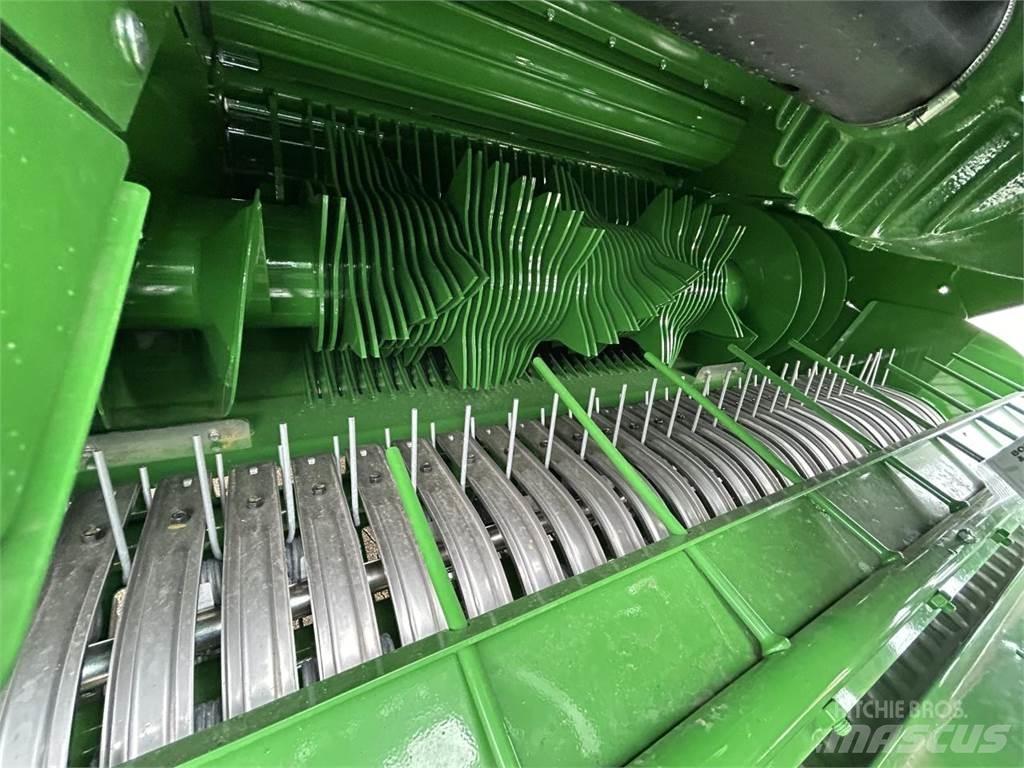 John Deere C441R Prese/balirke za rolo bale