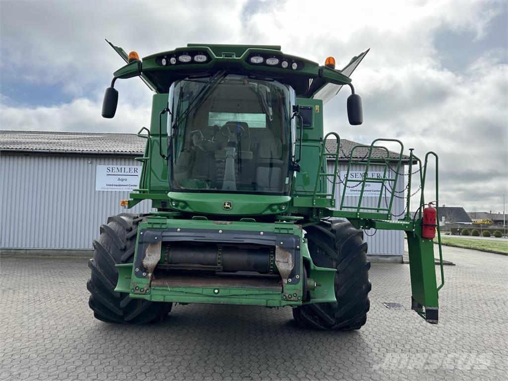 John Deere S690 Kombajni