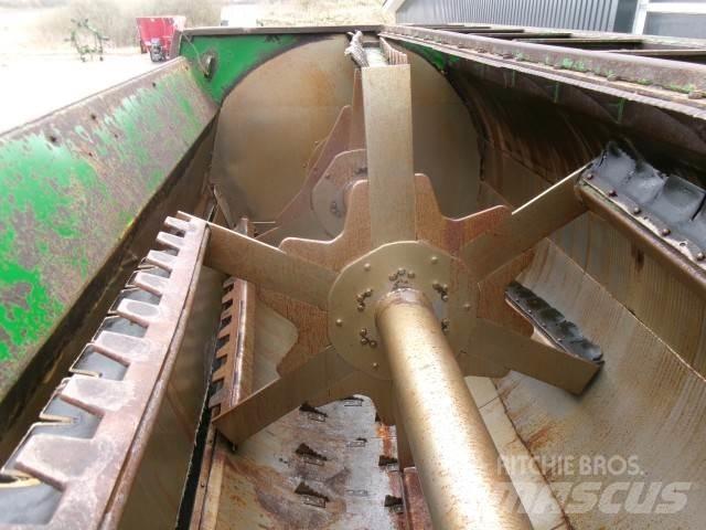 Keenan MF380 Samoutovarna prikolica