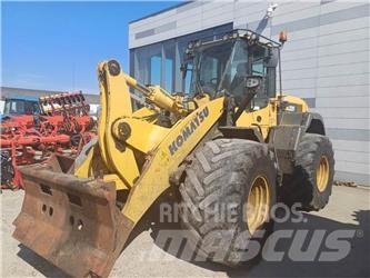 Komatsu W320 Utovarivači na točkove