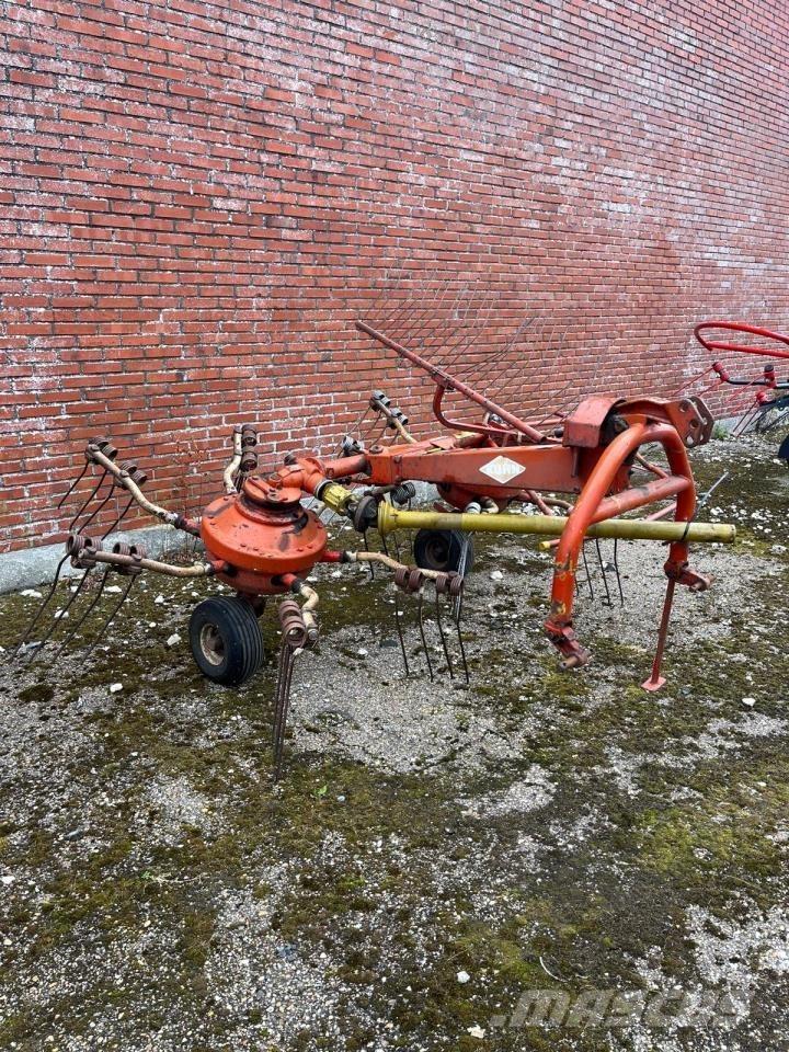 Kuhn GSR 25 N Okretači i sakupljači sena
