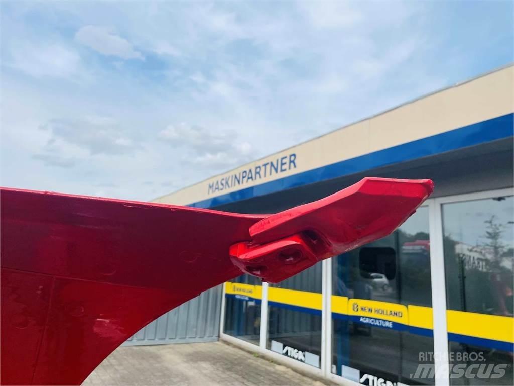 Kverneland 3300S Plugovi obrtači