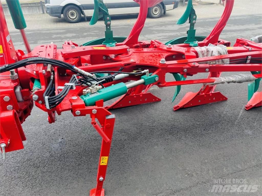 Kverneland 3300S Plugovi obrtači