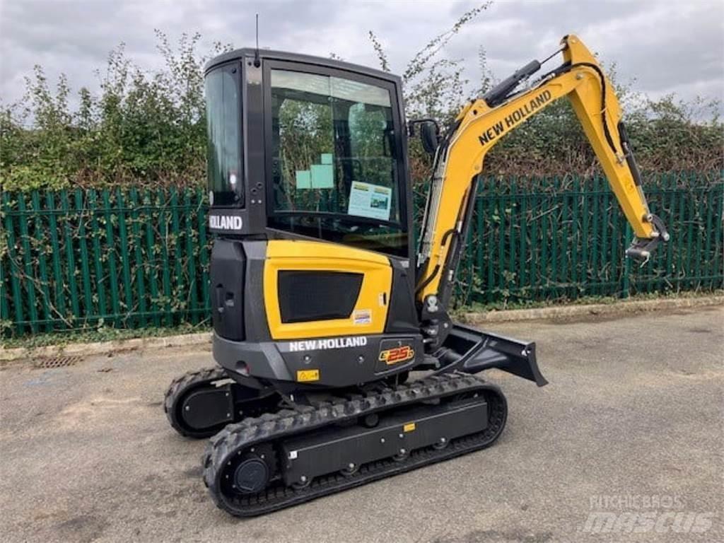 New Holland E25D Mini bageri < 7t