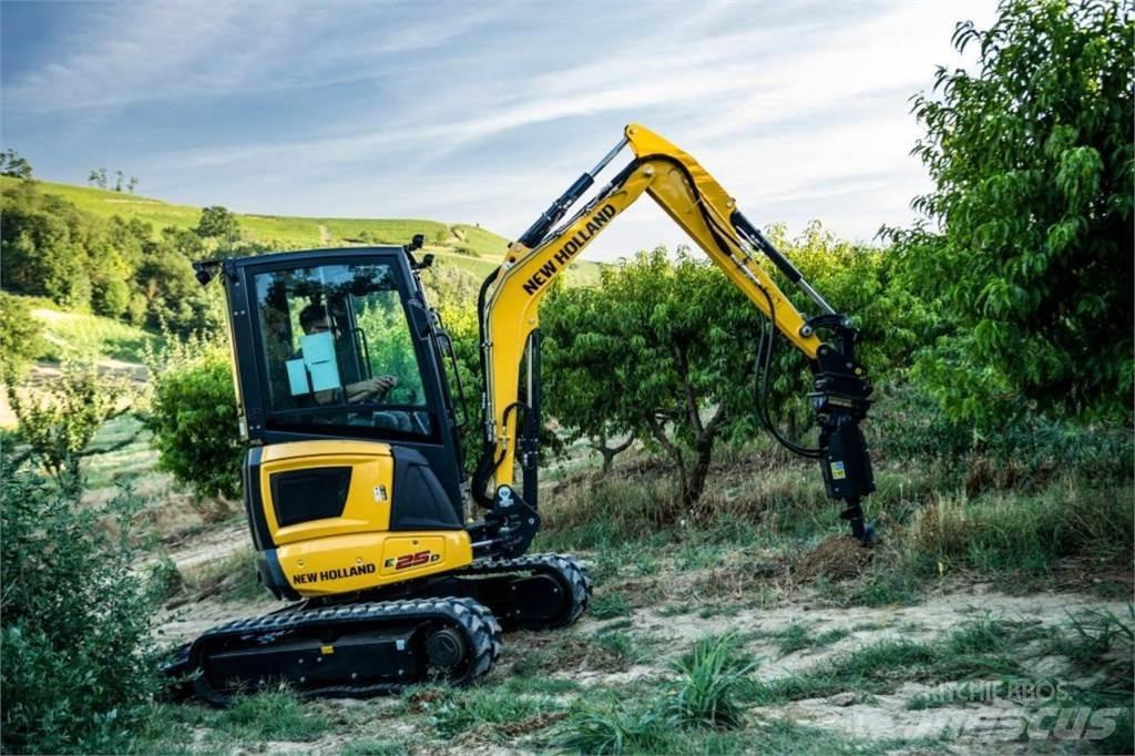 New Holland E25D Mini bageri < 7t