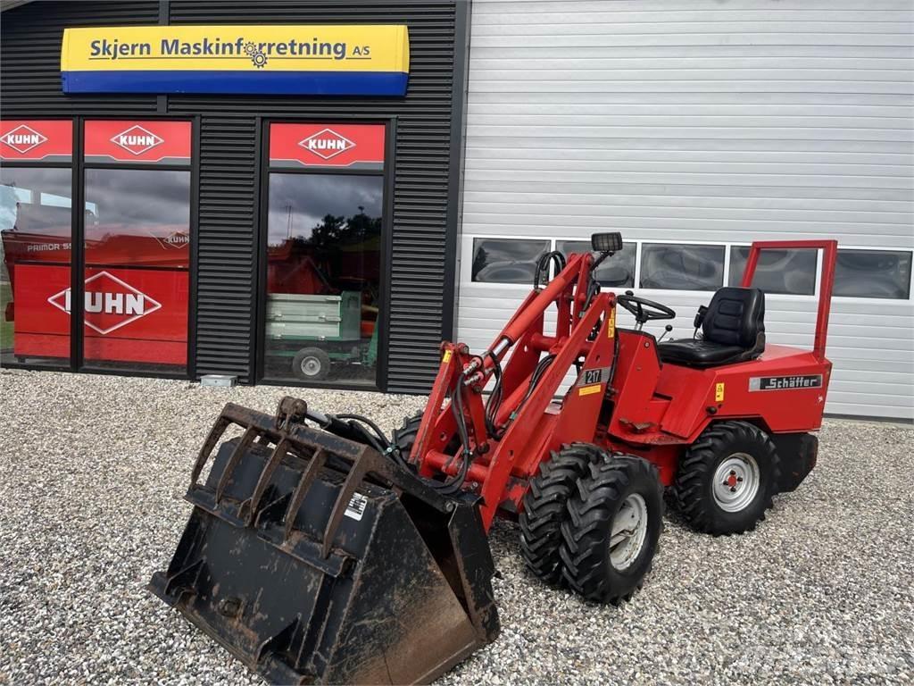 Schäffer 217 Mini utovarivači