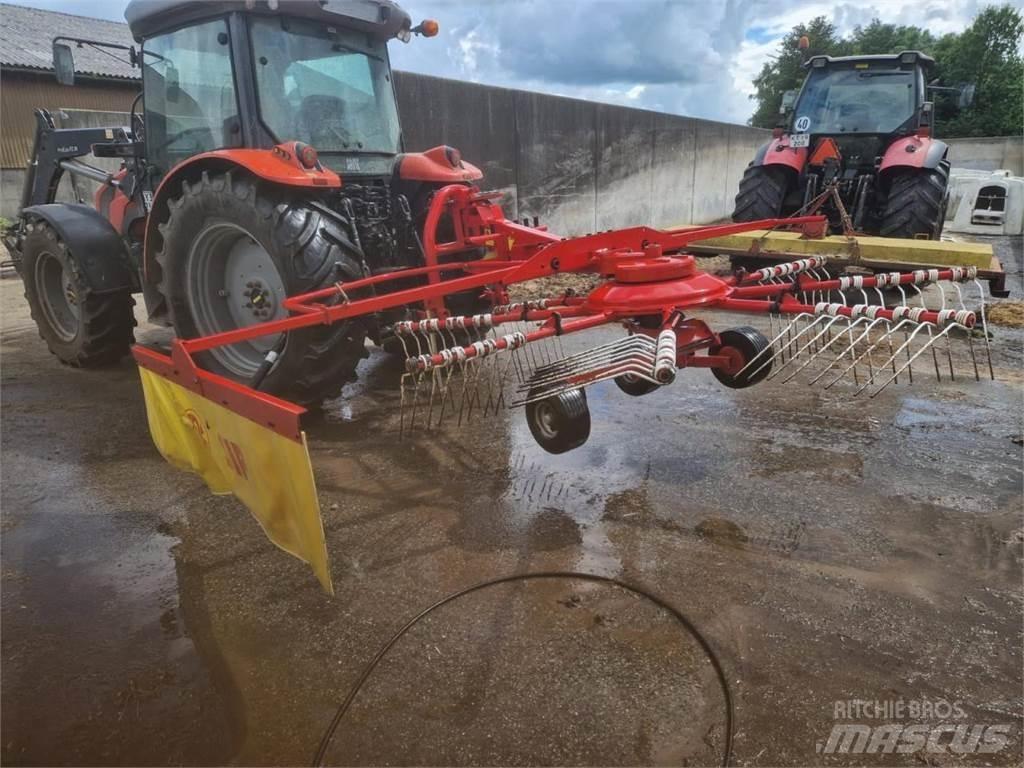 SIP 350 T rive Okretači i sakupljači sena