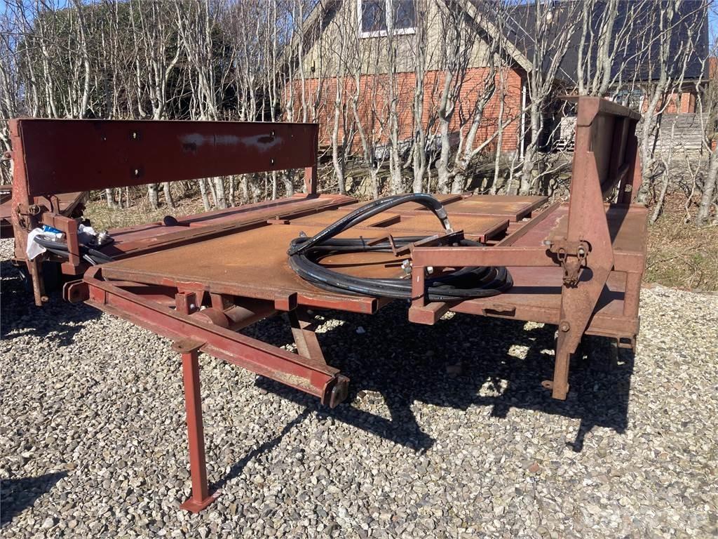 Spragelse 325 Prikolice za bale
