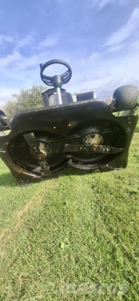 Stiga 320 Manji traktori