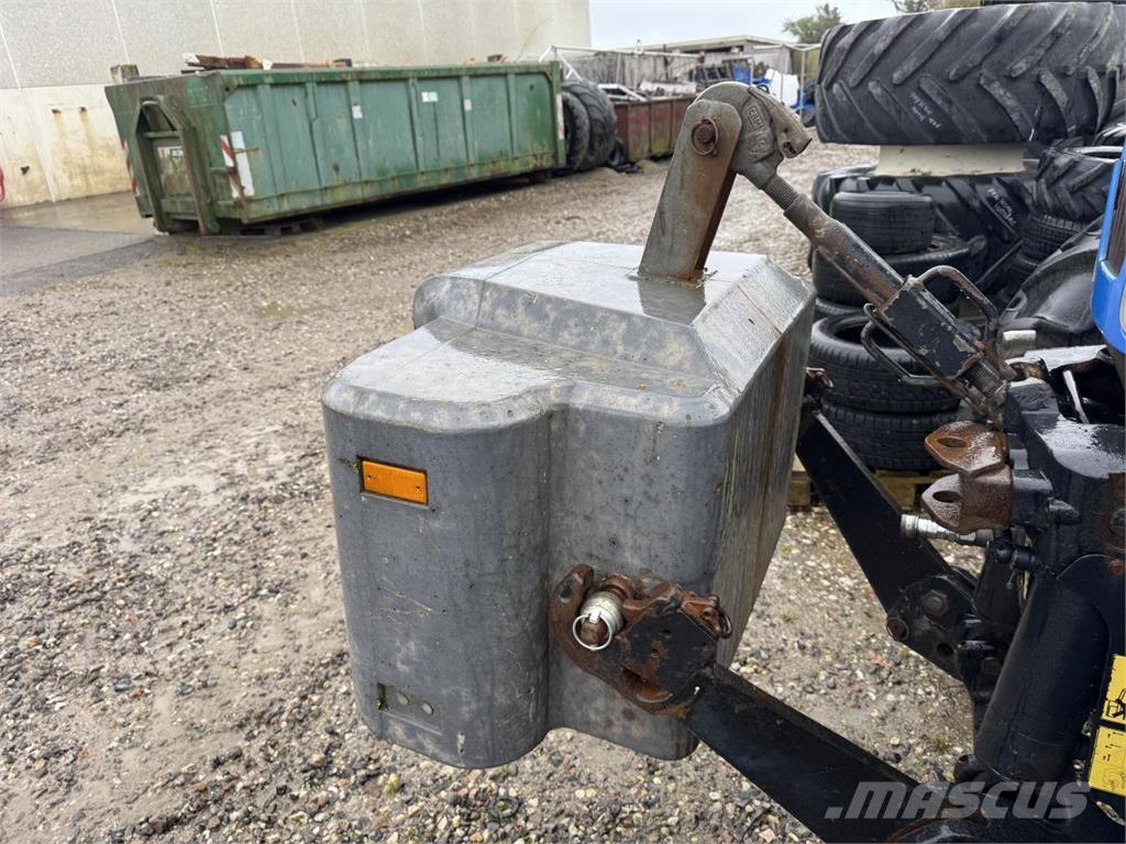  Suer 700 KG Prednji tegovi