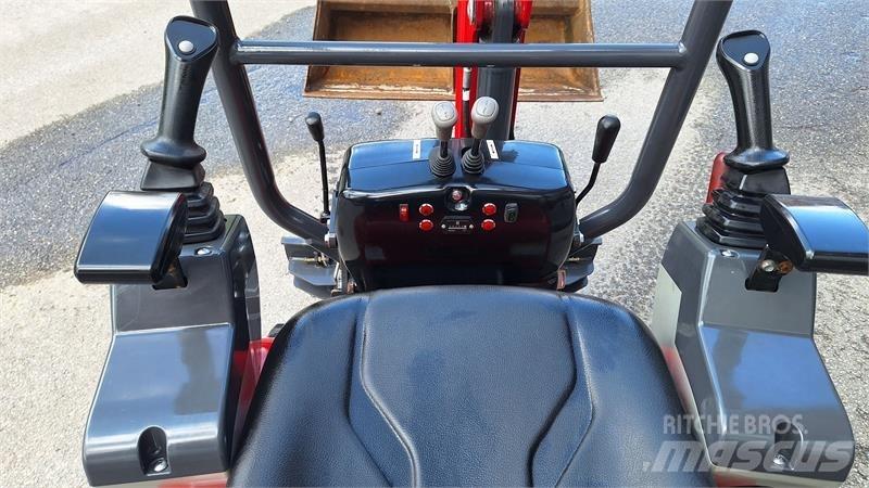 Mole M12 Mini bageri < 7t