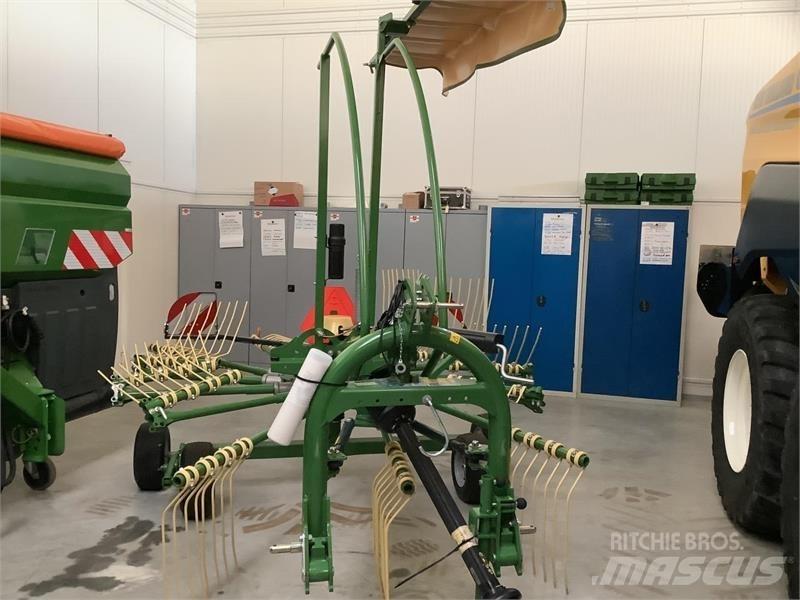 Krone  Okretači i sakupljači sena
